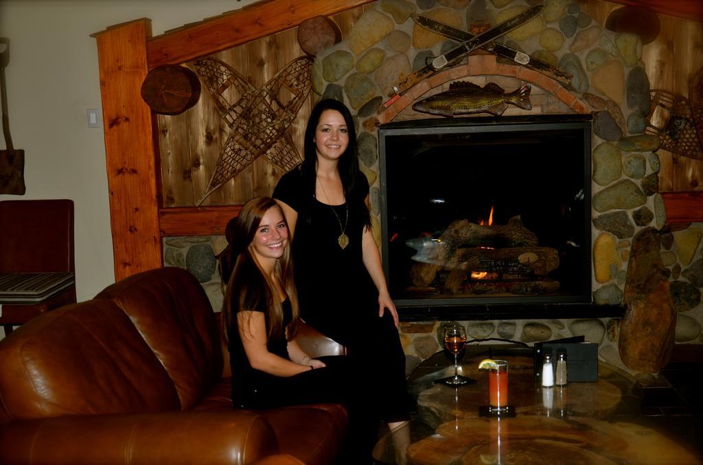 Aspen Inn Smithers Exterior photo
